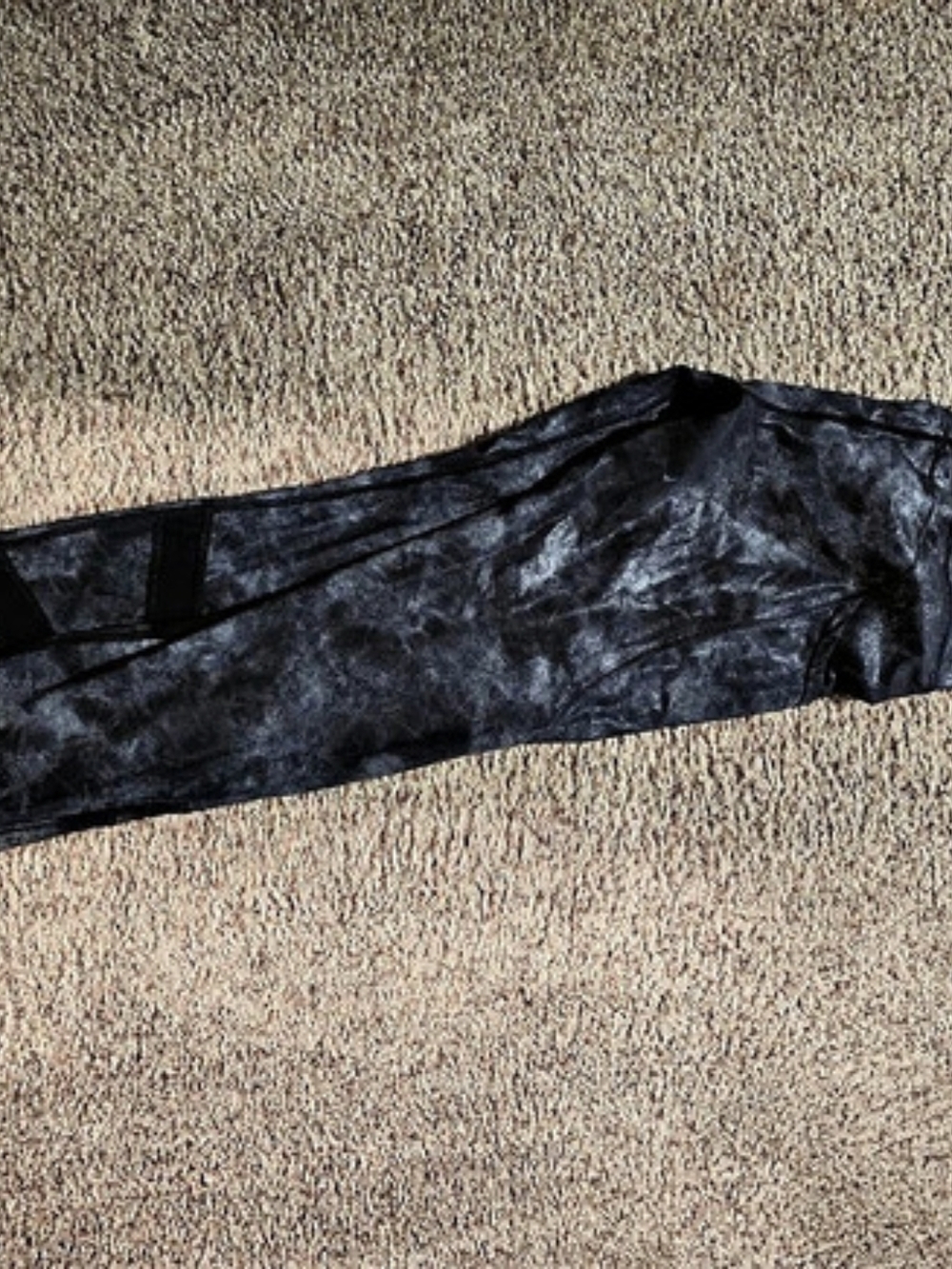Zyia Active Light n Tight Hi-Rise Metallic Leggings